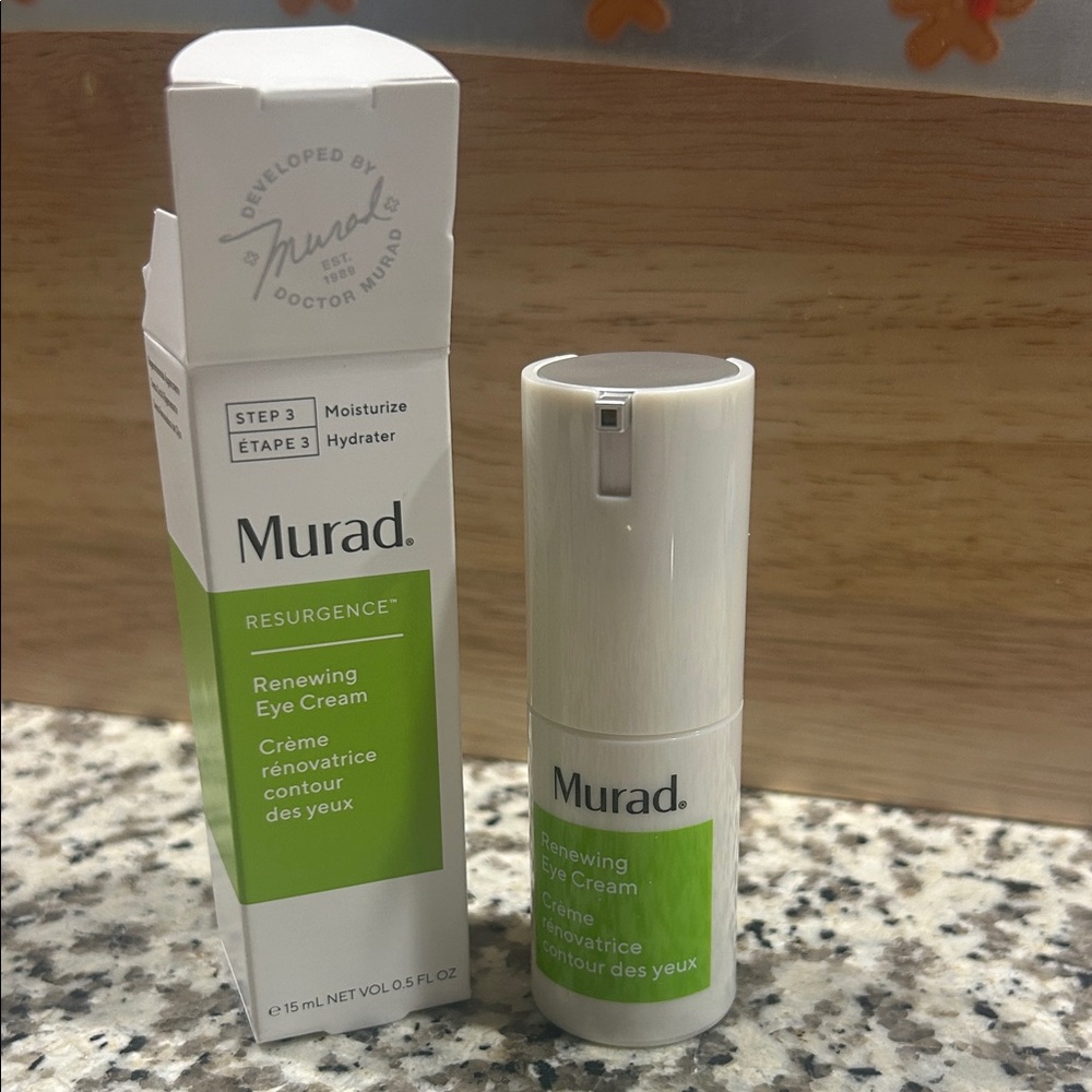 Murad Resurgence Eye Cream - Green and White - Picture 4 of 4